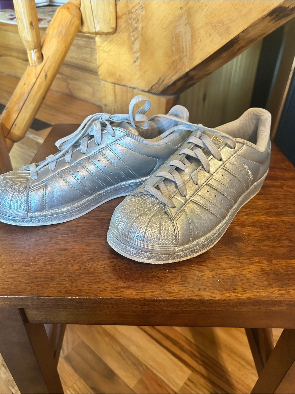 Adidas metallic Silver Low-Top Superstar Sneakers size 7